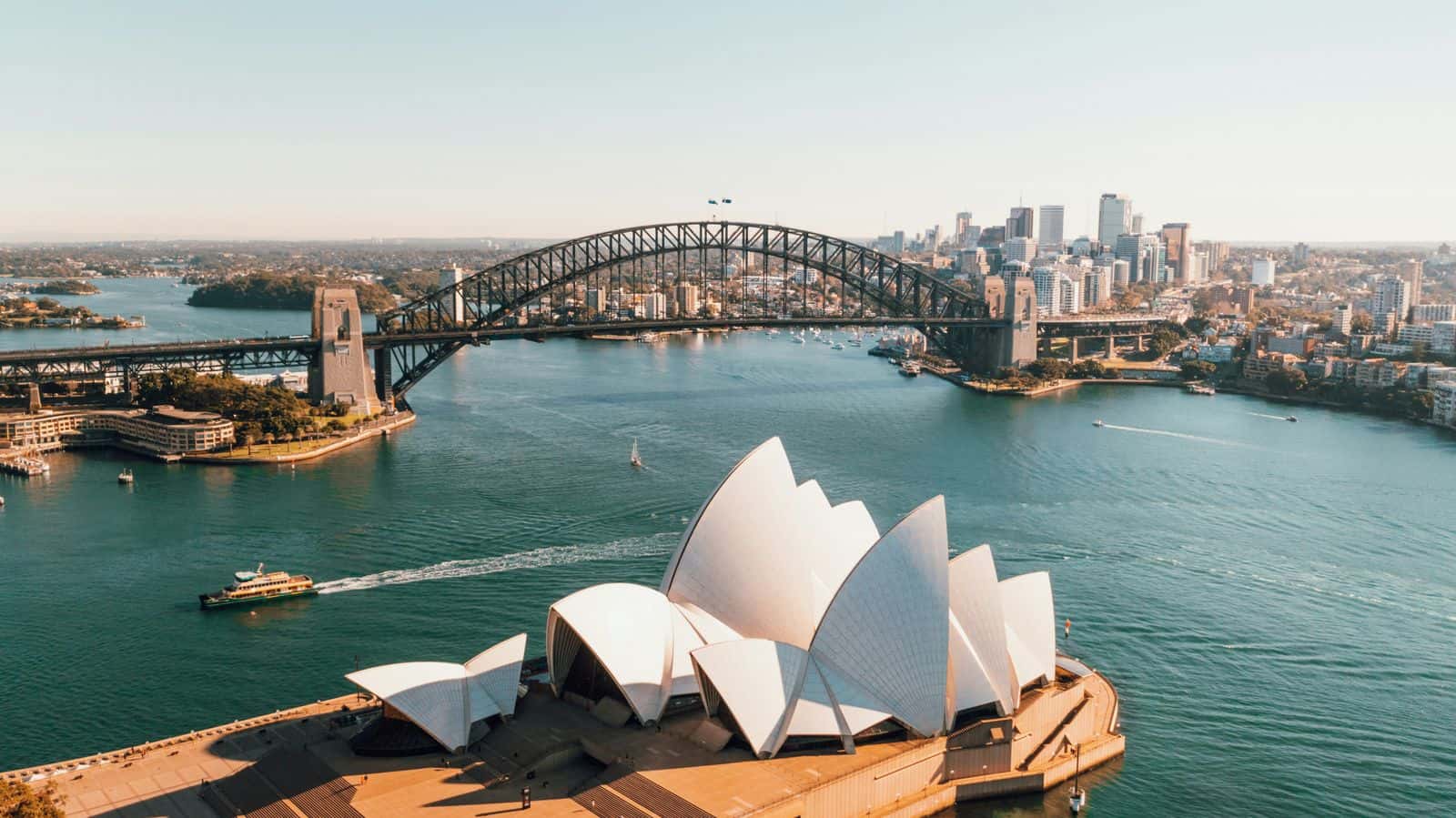 Australian visitor visa 2026: complete guide (600, 601, 651)